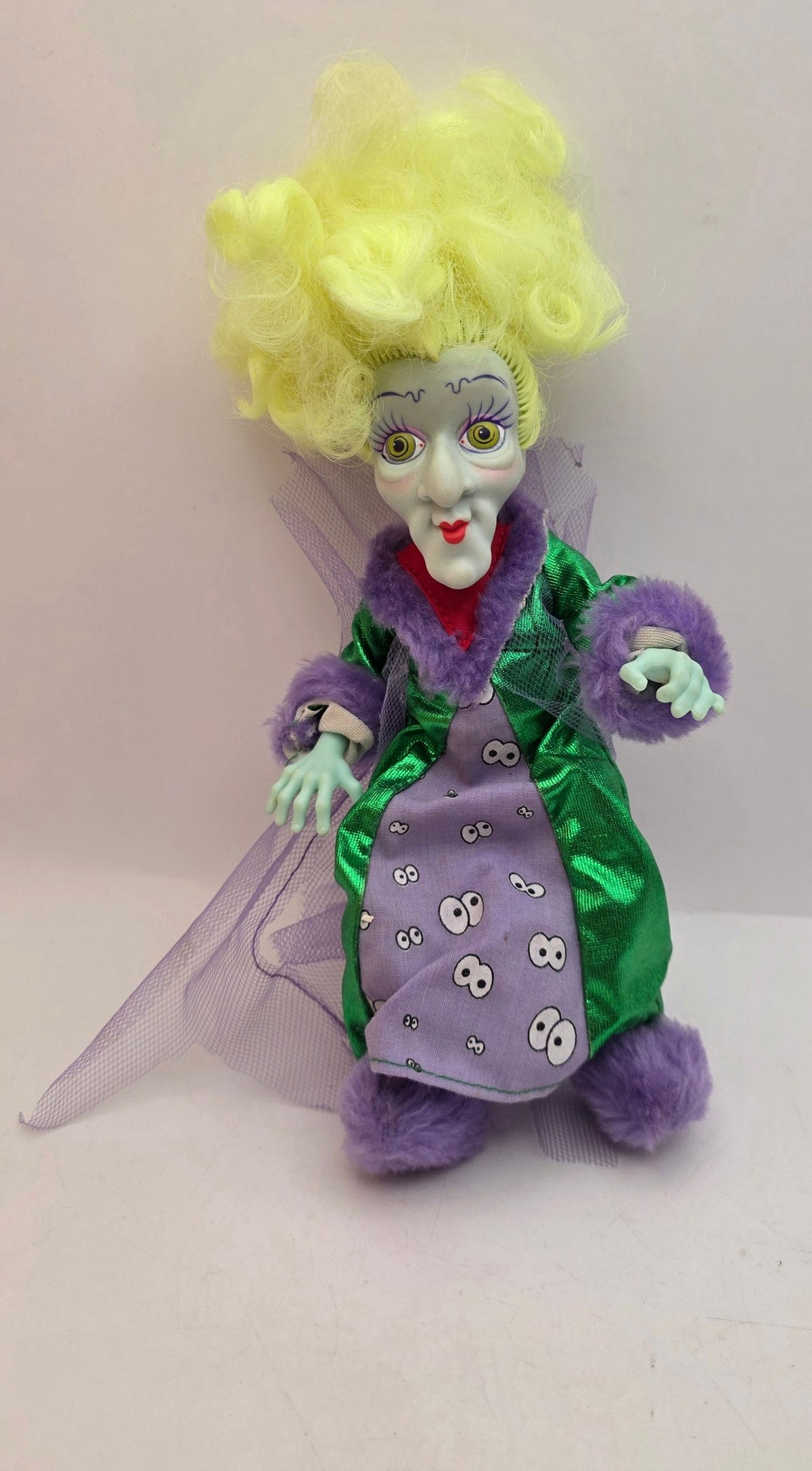 Moon Dreamers Evil Scowlene