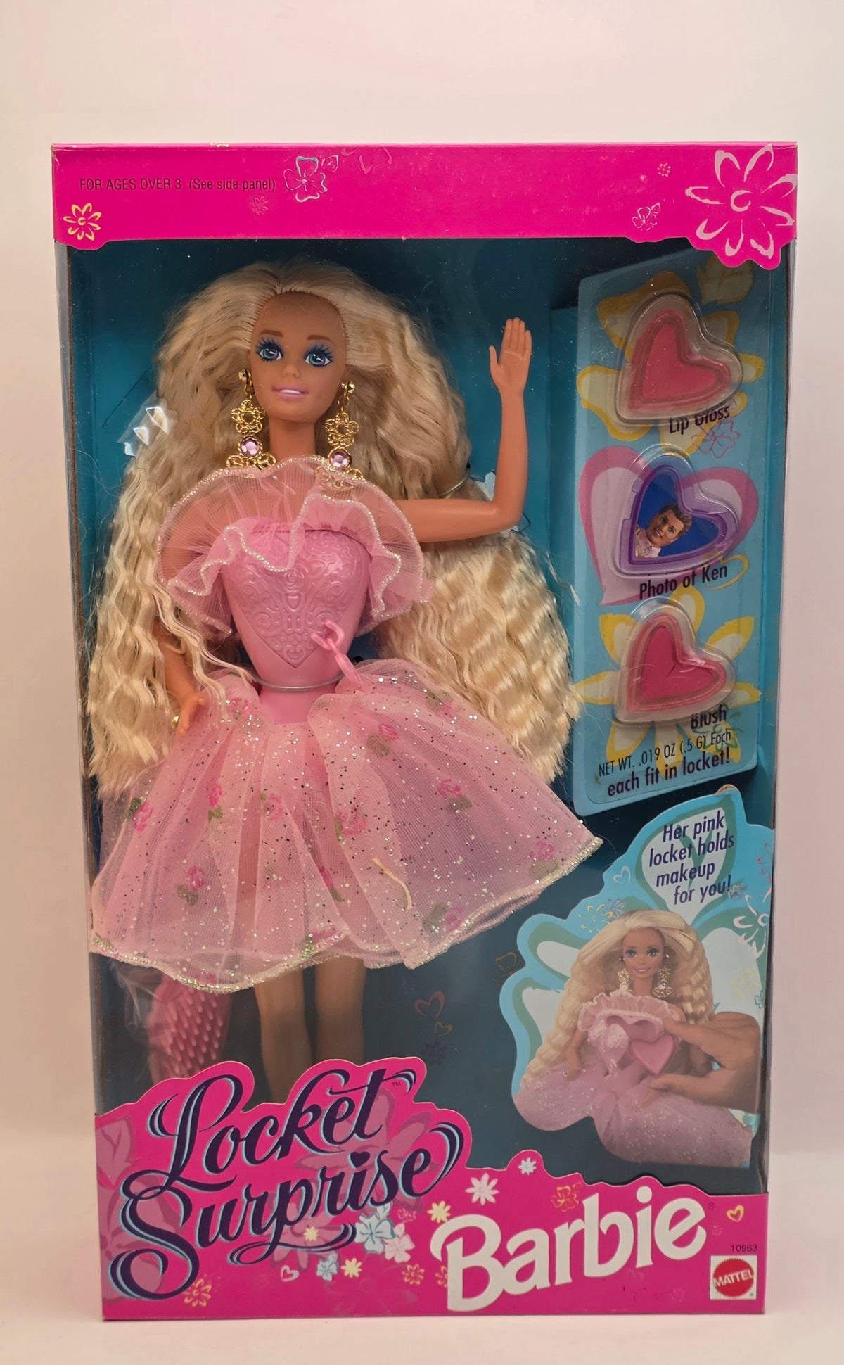 Locket Surprise Barbie